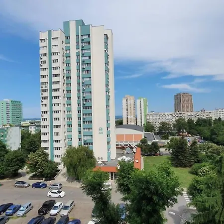 Brand New Luxury In Zornitsa Daire Burgaz
